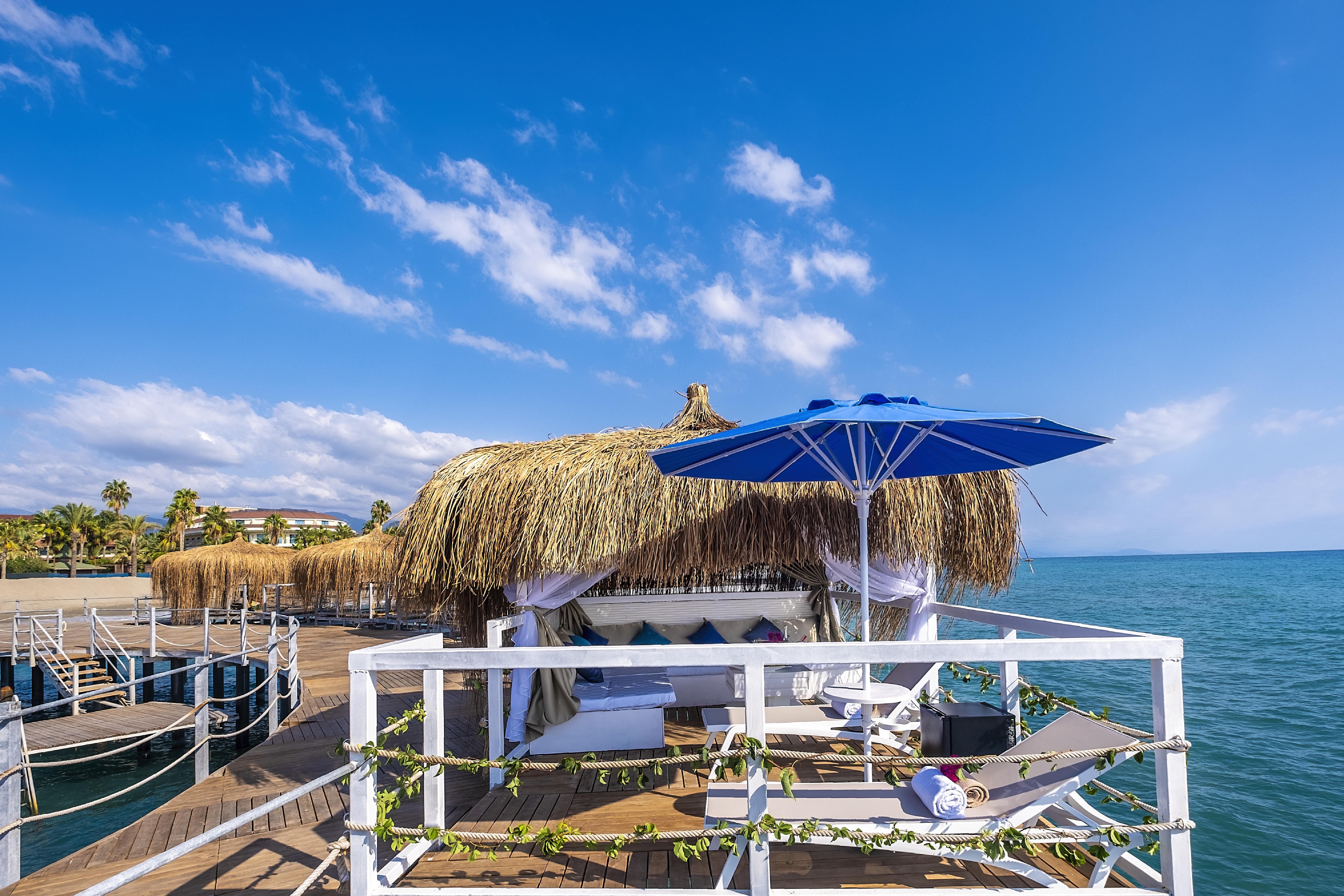 Blue Marlin Deluxe Spa & Resort Конаклы Экстерьер фото The beach of the resort