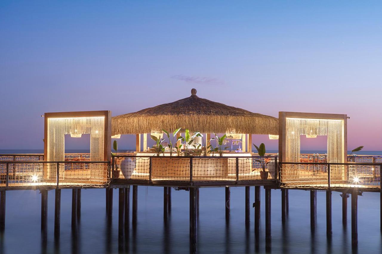 Blue Marlin Deluxe Spa & Resort Конаклы Экстерьер фото The Pier at the resort